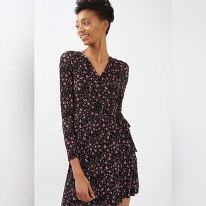 Topshop Star Plissé Wrap Dress